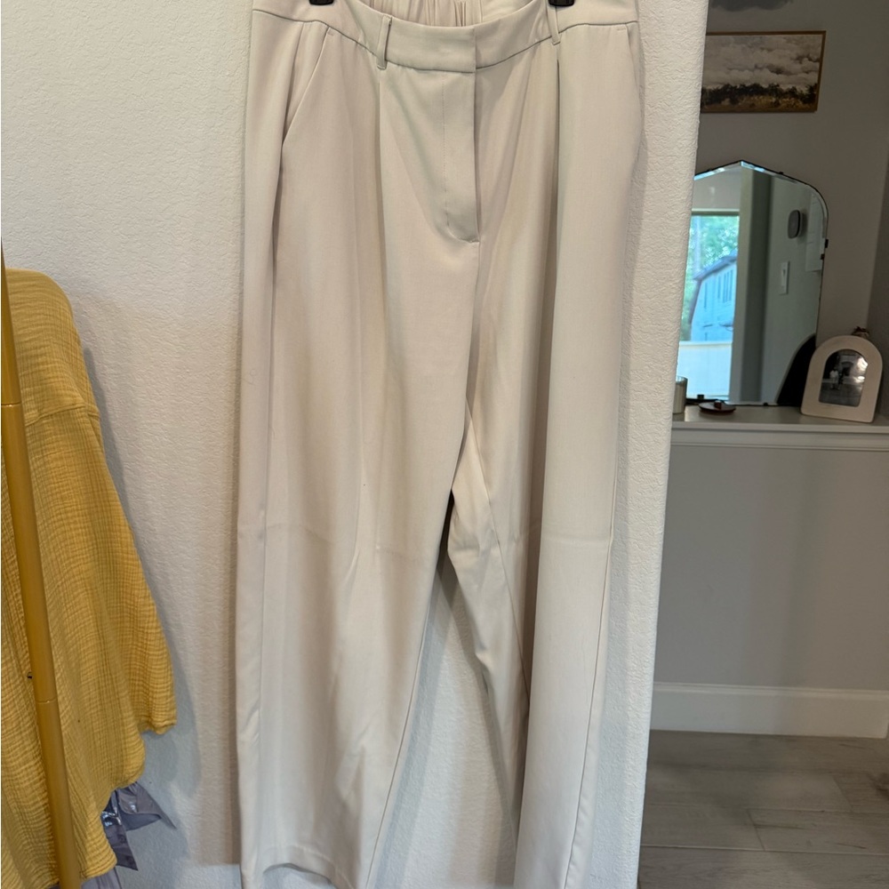 Old Navy Cream High-Waist Wide Leg Trousers